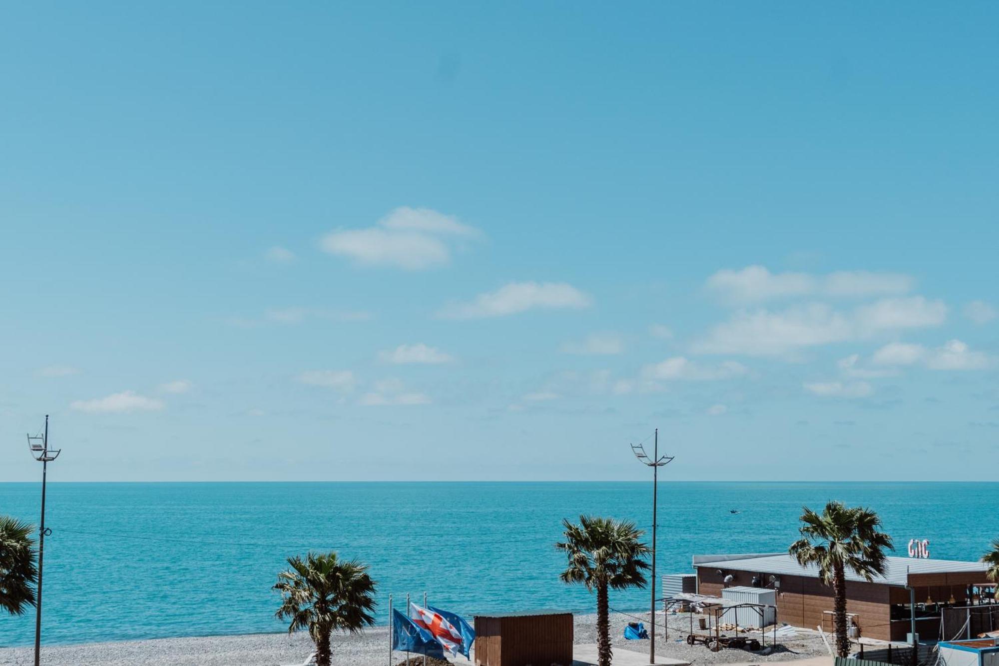 Hotel Navi Batum Dış mekan fotoğraf